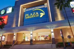 5 Kisah mal berhantu di Indonesia ini dijamin bikin kamu merinding