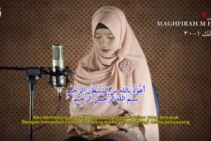 Lantunan ayat Alquran dari wanita ini sungguh menggetarkan hati