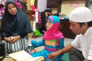 Masyita,  gadis tunanetra ini selain hafal Quran juga bersuara merdu! 