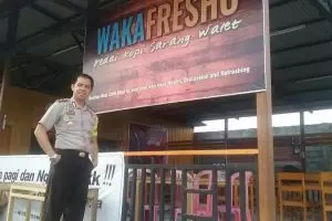 Kompol Hidayat, Wakapolres yang buka warung kopi & tolak riba