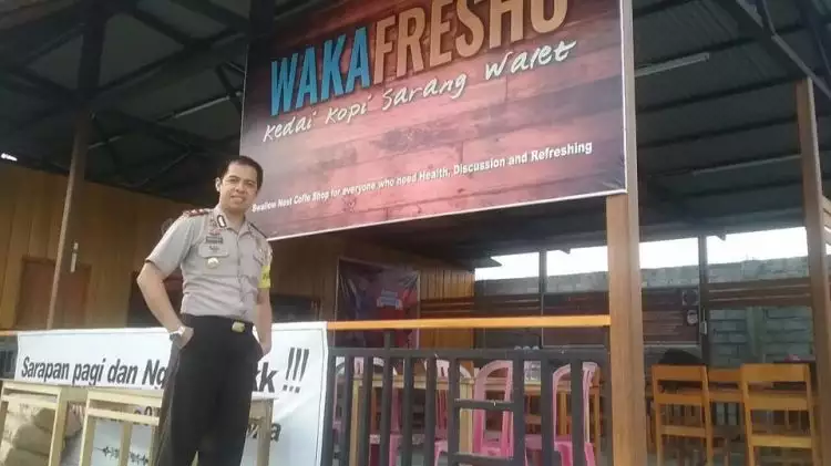 Kompol Hidayat, Wakapolres yang buka warung kopi & tolak riba