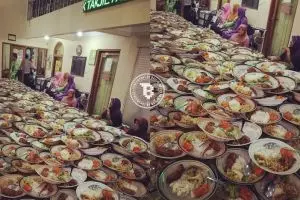 Masjid ini sediakan 1.500 porsi hidangan berbuka puasa gratis, wow!
