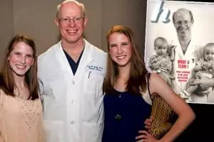 5 Pasangan menakjubkan ini dulunya terlahir sebagai bayi kembar siam