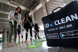  Go-Jek bikin kinclong 100 masjid selama Ramadan, salut!