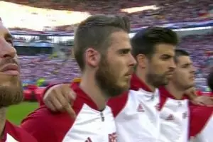 Gara-gara hal ini, Pique dianggap lecehkan lagu kebangsaan Spanyol