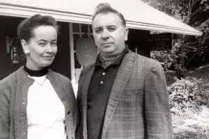 Fakta hubungan Ed & Lorraine Waren, paranormal di film The Conjuring 2