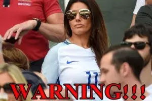 Kelakuan istri Jamie Vardy bisa bikin Wayne Rooney dkk sulit fokus