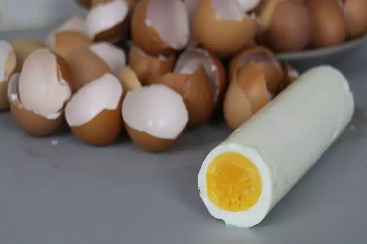Telur oval itu biasa, coba olahan telur lezat berbentuk unik ini!