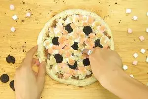 Sugar Crush Pizza, menu kekinian cocok buat buka puasamu, cobain yuk!