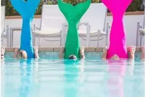 Demi jadi princes Ariel, cewek-cewek ini ikuti 'kelas putri duyung'