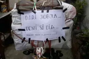 10 Tulisan penyemangat mudik ini kocak abis, bikin nggak sabar pulang!