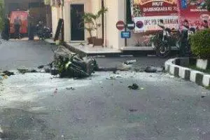 Bom bunuh diri di Mapolresta Solo, pelaku tewas