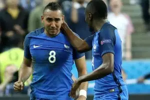 Dimitri Payet, pernah dipuja kini dihujat netizen habis-habisan.