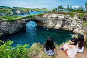 11 Panorama indah Pantai Pasih Uug, bikin pikiran jadi segar!