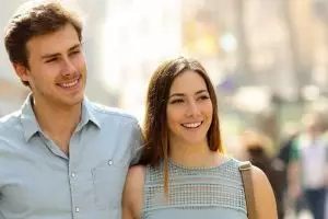 10 Sikap cowok ini ternyata bikin pasangan makin sayang, aw!