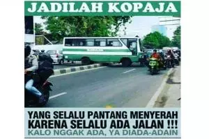 13 Meme 'Kopaja' ini kocak abis, kamu bakal ngakak sampai perut sakit!