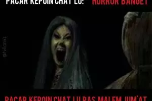 10 Meme 'lika-liku stalking' ini cuma dirasakan kamu yang suka kepo