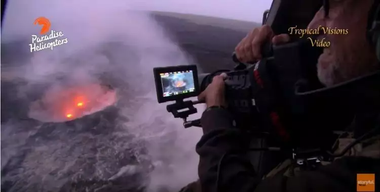 Kamu akan tercengang melihat bentuk lava dalam kawah gunung api ini