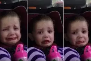 Balita ini menangis tersedu-sedu begitu tahu Obama bakal pensiun