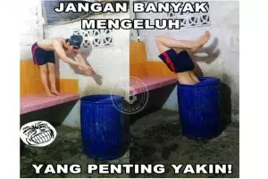 15 Meme 'yang penting yakin', dijamin bikin kamu ngakak guling-guling!