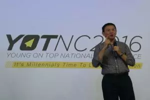 Di hadapan ribuan anak milenial, Ahok berkisah bantu jualan onderdil