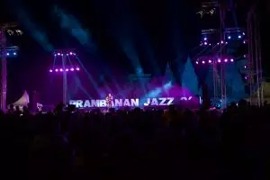 7 Keistimewaan Prambanan Jazz di hari pertama, nyesel deh nggak nonton