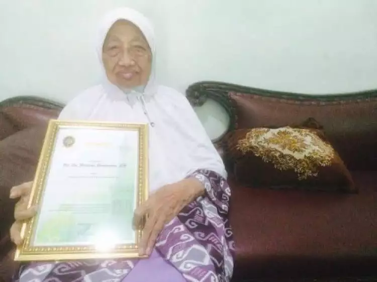 Sri Hartami, usia 85 tahun masih aktif jadi advokat perlindungan anak