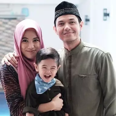 10 Gaya artis Indonesia rayakan Idul Adha, hayo berkurban nggak nih?