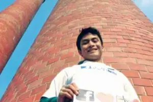 Remaja ini punya nama panjang hingga 40 kata, apa artinya ya?