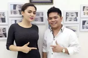 11 Artis cantik ini sulam alis di ahli yang sama, siapa paling oke?