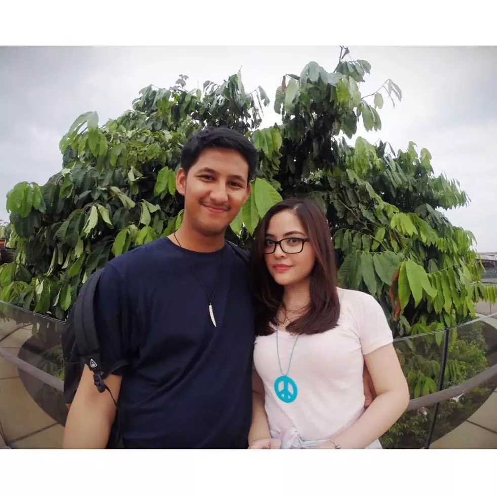 15 Potret romantis Tasya Kamila dan Randi Bachtiar, serasi banget ya