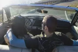 Ini 12 alasan cowok traveler layak banget kamu jadikan pacar