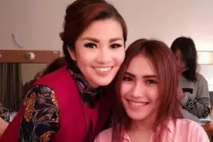 10 Foto terbaru Fitri Carlina, biduan dangdut 'ABG Tua' yang dulu hits