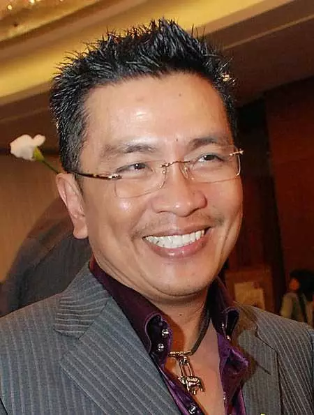 10 Artis ini gagal menang pemilihan kepala daerah, tetap semangat ya