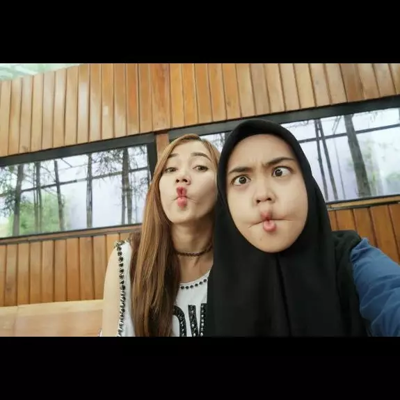10 Foto kedekatan Ria Ricis &amp; Marissa Chacha, friendship goal banget!