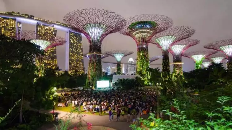 Nggak cuma menghibur, 10 wisata Singapura ini bikin kamu smart