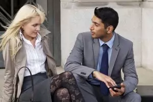 10 Rahasia menjadi cowok karismatik yang diidolakan cewek