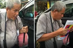 Kisah Paman Loke, pria buta yang menghidupi diri dengan jualan majalah