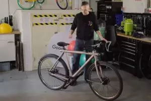 Sepeda ini canggih banget, bisa berjalan sendiri tanpa pengemudi