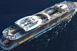 Ngalahin Titanic, 17 foto fasilitas kapal pesiar ini bikin melongo