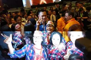 Lulung unggah foto klaim pendukung Ahok ngefans berat Agus Yudhoyono