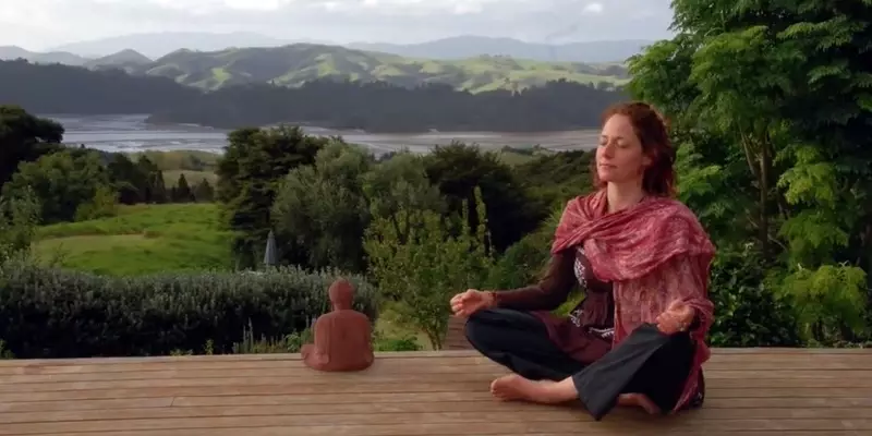 Cewek ini punya trik keren bisa nginap gratis selama liburan, gimana?