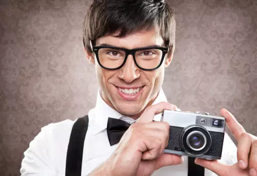 5 Tipe cowok yang selalu ada di film atau sinetron, kamu yang mana?