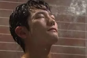 5 Kondisi bau badan pria yang justru disukai wanita