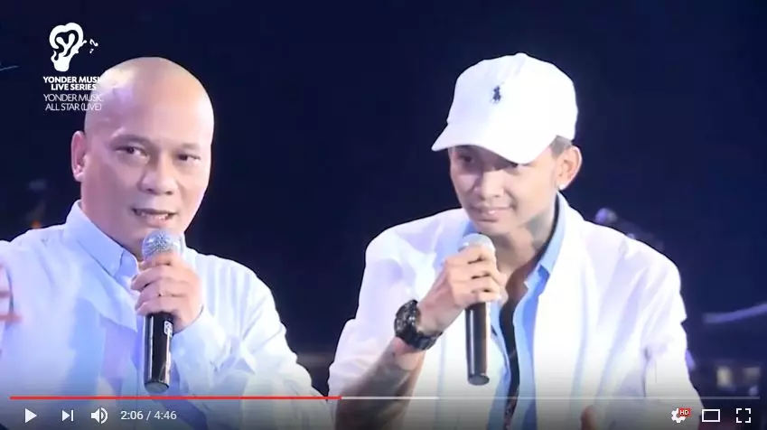 Di video ini Young Lex dipuji Iwa K pembangkit hip-hop Indonesia