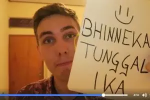 Pesan bule untuk orang Indonesia ini sadarkan pentingnya persatuan