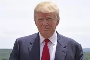 Ini tutorial gaya rambut ala Donald Trump yang lagi ngehits, mau coba?