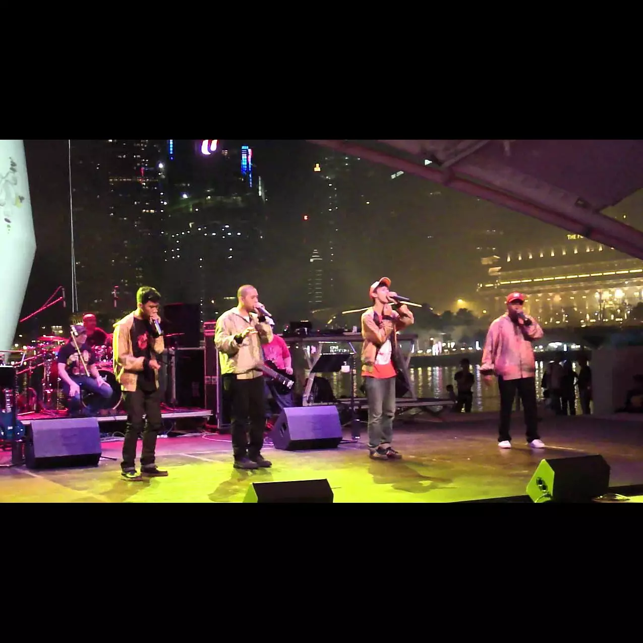 6 Kolaborasi kreatif ini bakal bikin kamu melongo, keren abis