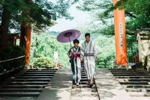 Keseruan bulan madu Junior Liem dan Putri Titian di Jepang, kayak apa?