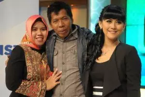 5 Pasangan seleb ini akhirnya rujuk kembali setelah bercerai